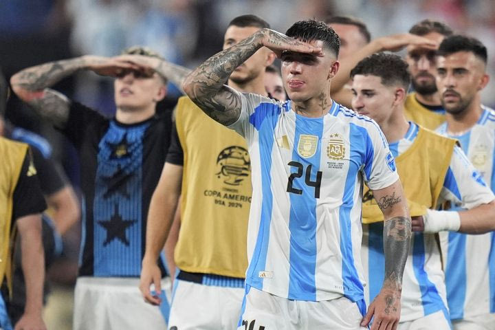 Η FIFA άνοιξε πειθαρχικό φάκελο για το VIDEO με τον Φερνάντες, που τραγουδά ρατσιστικά συνθήματα κατά Γάλλων ποδοσφαιριστών
