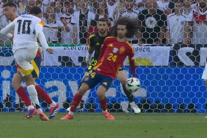 Euro 2024: Πάνω από 30.000 Γερμανοί υπέγραψαν να γίνει επανάληψη του Ισπανία – Γερμανία για τη φάση με τον Κουκουρέγια