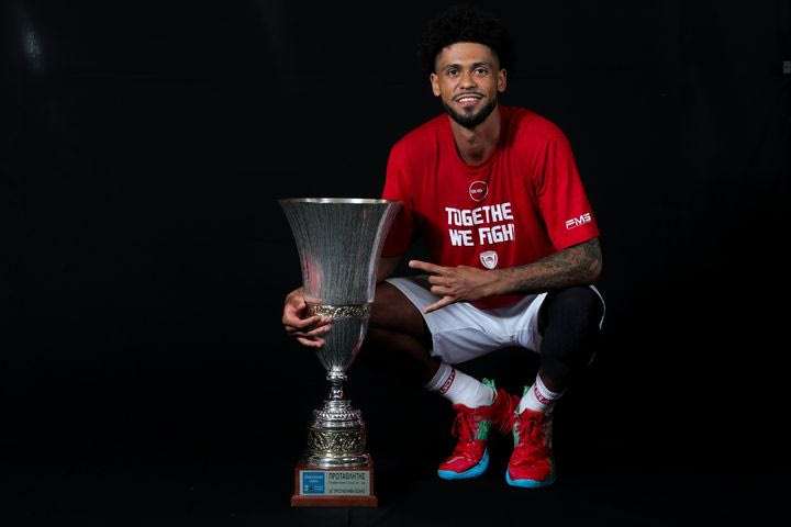 Αυτό είναι το χρυσό συμβόλαιο του Τάιλερ Ντόρσεϊ: Ποιος είναι ο μεταγραφικός σχεδιασμός του Ολυμπιακού και οι υποθέσεις Φουρνιέ-Βεζένκοβ