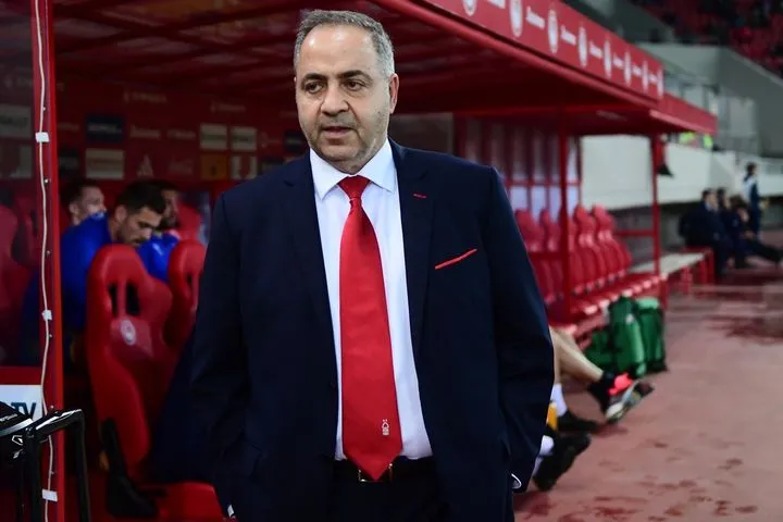 Η Τότεναμ ενδιαφέρεται για τον Δουρέκα για τη θέση του αθλητικού διευθυντή