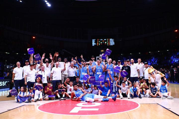 Κροατία – Ελλάδα: Η αναμνηστική ομαδική φωτογραφία της Εθνικής για την πρόκριση στους Ολυμπιακούς Αγώνες