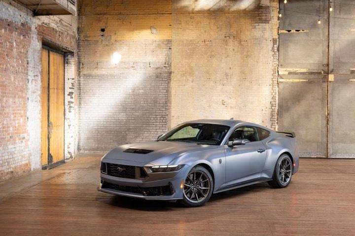 Η Ford Mustang Dark Horse έφτασε Ελλάδα- Που μπορείτε να τη δείτε και να κλείσετε test drive