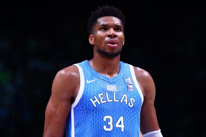 Γιάννης Αντετοκούνμπο: Πήρε το βραβείο του MVP του Προολυμπιακού τουρνουά