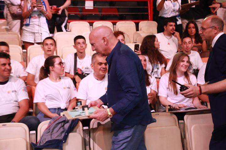 Ελλάδα – Αίγυπτος: Ο Νίκος Γκάλης έστειλε μήνυμα συμπερίληψης για τα άτομα χωρίς όραση