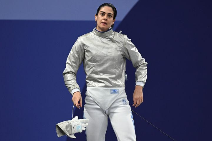 Ολυμπιακοί Αγώνες, Δώρα Γκουντούρα: Το SPORT24 καταγράφει τις πρώτες ώρες μετά την άδικη ήττα, τη στήριξη από έναν Θρύλο της ξιφασκίας και τις επόμενες κινήσεις της