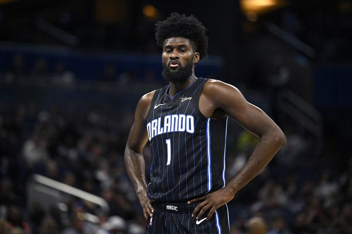 NBA: Οι Μάτζικ κράτησαν τους Άιζακ και Μο Βάγκνερ με νέα συμβόλαια
