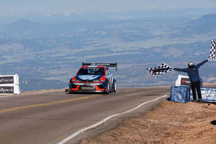 Διακρίσεις και ρεκόρ στο Pikes Peak για το Ioniq 5 N