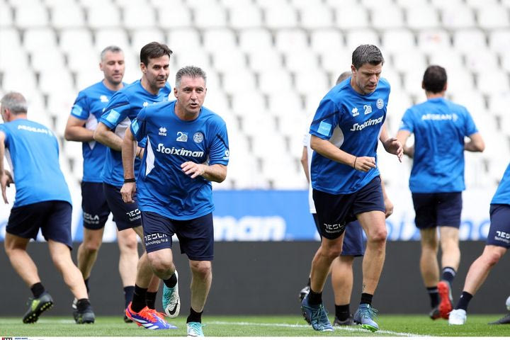 Legends 2004 – UEFA All Stars: Αυτά είναι τα ρόστερ των δύο ομάδων στο σπουδαίο επετειακό φιλικό στο Έσεν