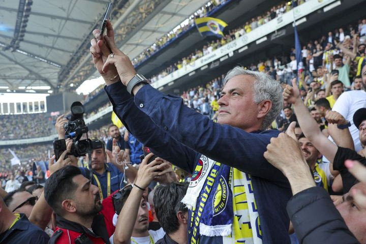 Προγνωστικά Στοιχήματος: MEGA παρολί από Champions League σε απόδοση 21.00