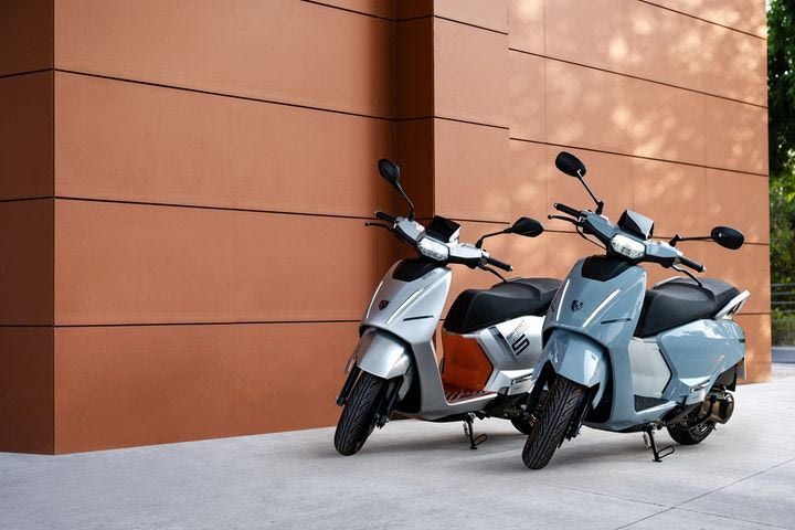 Νέο Django: To σύμβολο της γαλλικής φινέτσας σε τιμή- έκπληξη