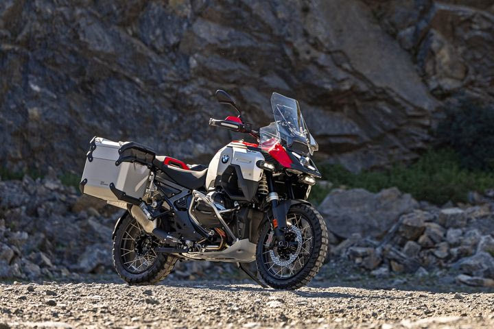 Η νέα BMW R 1300 GS Adventure είναι η απόλυτη μοτοσικλέτα για ταξίδια και εξορμήσεις