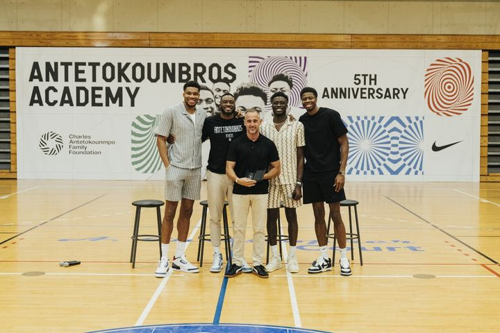 Το Kaizen Foundation συνεργάζεται με το Charles Antetokounmpo Family Foundation για την ενίσχυση του έργου της Antetokounmpo Academy