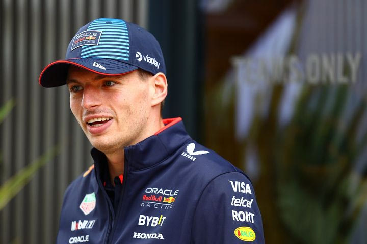 Φερστάπεν: “Την έχω χεσ*** την κριτική, γυρίζω στο σπίτι και ζω τη ζωή μου”