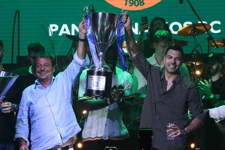Αταμάν: “Αν έχεις τον Σλούκα στη σωστή ομάδα, θα απολαύσεις νέα τρόπαια”