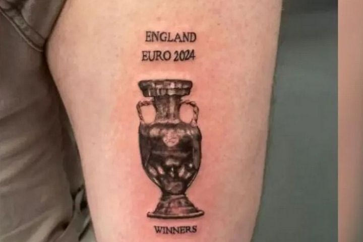 Euro 2024: Οπαδός της Αγγλίας χτύπησε τατουάζ “Euro 2024 Winners” αλλά δεν το έχει μετανιώσει, παρά την ήττα στον τελικό