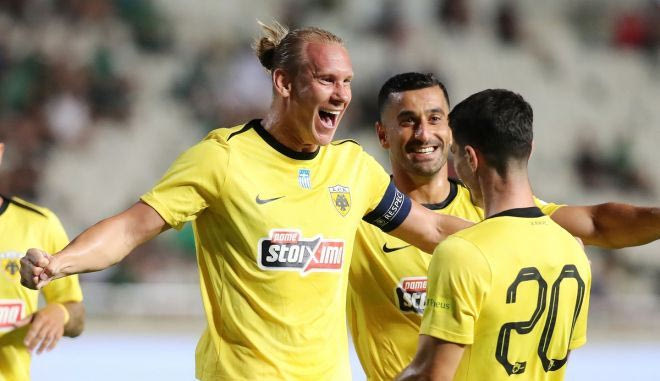 Ο Βίντα άνοιξε το σκορ για την ΑΕΚ με κεφαλιά