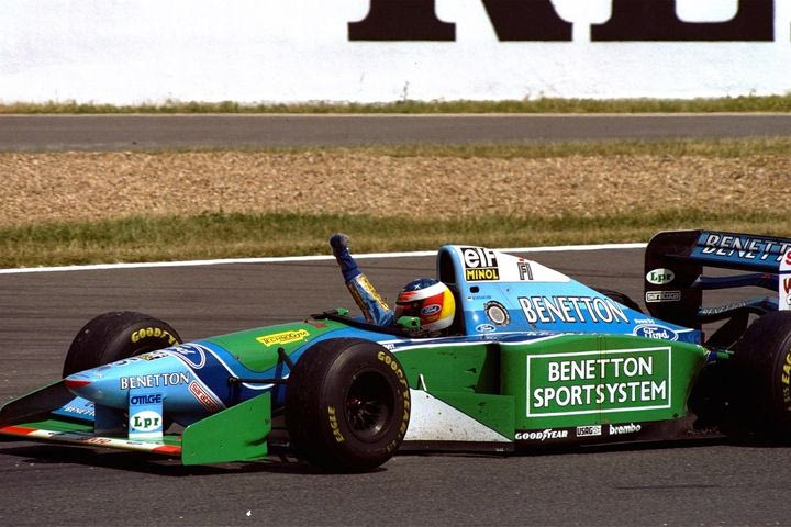 Οι 5 οδηγοί πριν τον Ράσελ που αποκλείστηκαν μετά από νίκη σε αγώνα της F1