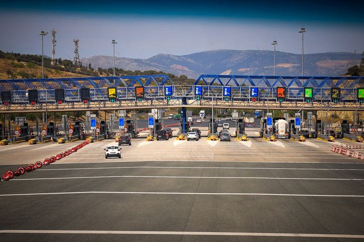 Φωτιά στην Αττική: Δωρεάν διέλευση στα διόδια κοντά στις πυρόπληκτες περιοχές