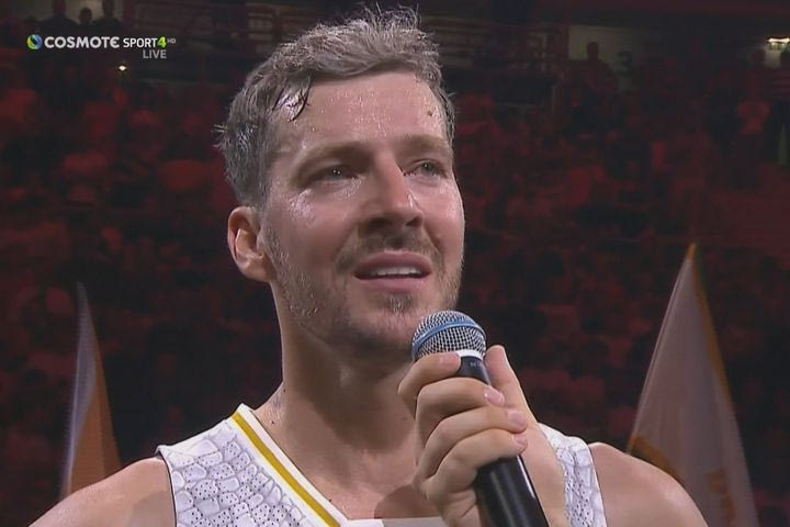 “Η νύχτα του δράκου”: Συγκίνηση στη μεγαλειώδη γιορτή για τον εμβληματικό Γκόραν Ντράγκιτς στη Λιουμπλιάνα