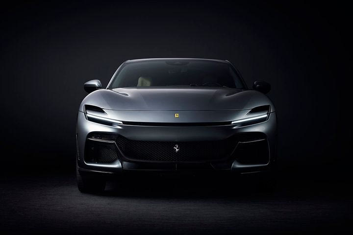 Τι ξέρουμε μέχρι τώρα για την πρώτη ηλεκτρική Ferrari του 2025