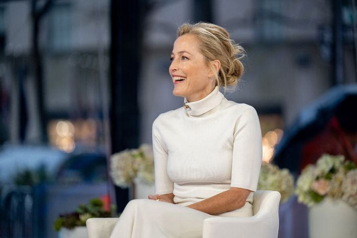 Τhe seX files: Οι ερωτικές φαντασιώσεις της Gillian Anderson είναι αυτό που φαντάζεσαι