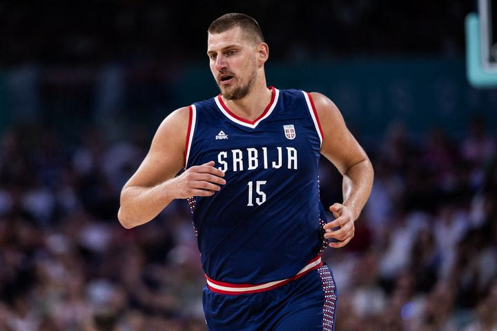 Η Σερβία διέλυσε τη Σλοβενία, εφιαλτικό βράδυ για τον Ντόντσιτς στο Βελιγράδι