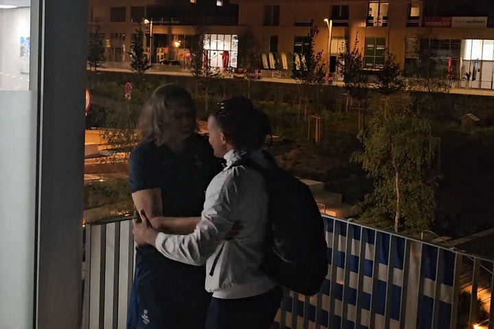 Ολυμπιακοί Αγώνες, Εμμανουήλ Καραλής: Η αποθεωτική υποδοχή του “Μανόλο” στο Ολυμπιακό Χωριό μετά την κατάκτηση του χάλκινου μεταλλίου