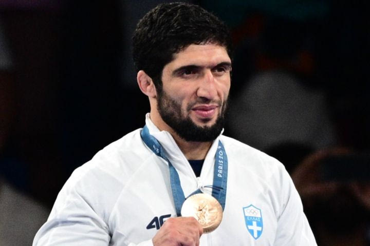 Το αφιέρωμα της Ομοσπονδίας Πάλης στον χάλκινο Ολυμπιονίκη Κουρουγκλίεβ