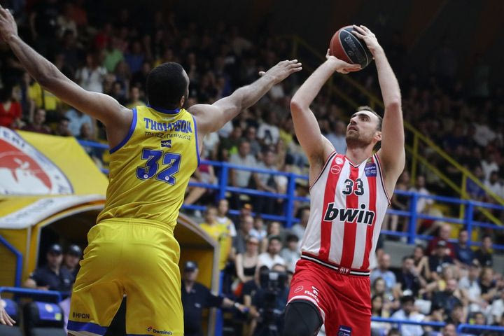 Περιστέρι bwin – Ολυμπιακός: Ο ερυθρόλευκος μονόλογος με 35 πόντους στο πρώτο δεκάλεπτο