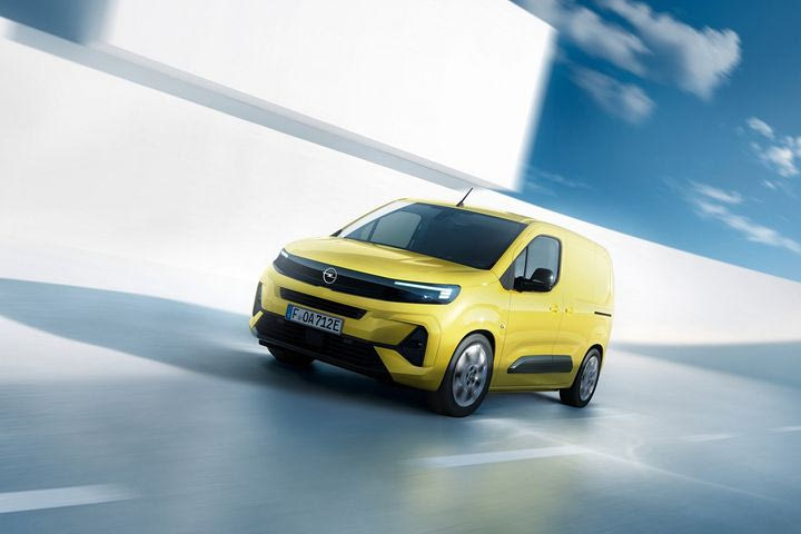 H Opel γράφει ιστορία με την εμπορική επιτυχία των επαγγελματικών της μοντέλων