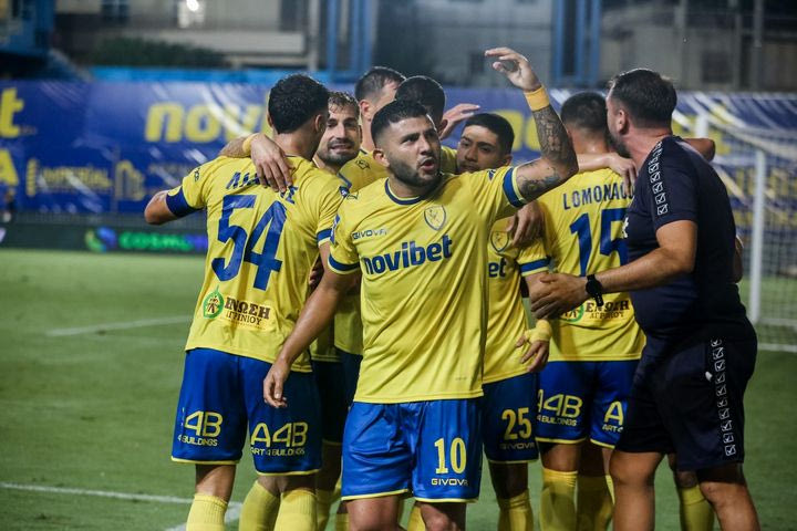 Stoiximan Super League: Αυτή είναι η βαθμολογία μετά τις νίκες Ολυμπιακού, Παναιτωλικού και την ισοπαλία στο “Βικελίδης”