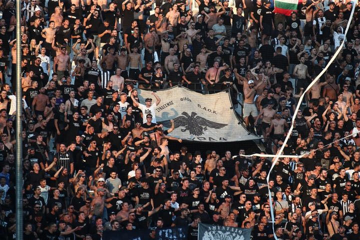 Ο Βρούτσης άναψε πράσινο φως για τη μετακίνηση των φίλων του ΠΑΟΚ και του Ολυμπιακού