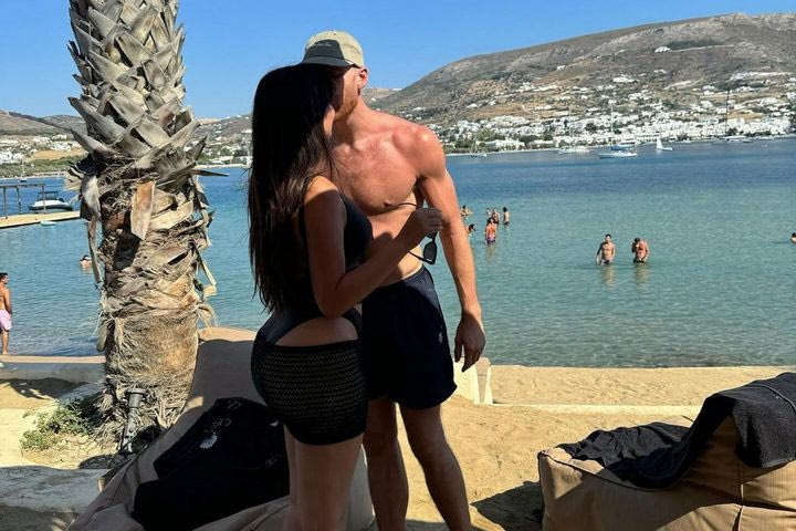 Ολυμπιακός: Στην Πάρο το ζεύγος Γουόκαπ