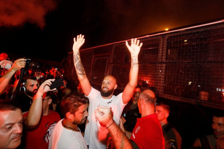 Ολυμπιακός για τα views στα social media: “Κάποιος έκανε κοπάνα από τα Μαθηματικά και μετά αρνήθηκε να χρησιμοποιήσει κομπιουτεράκι”