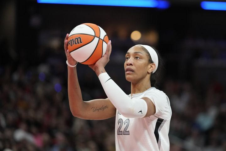 WNBA: Απίθανη Γουίλσον, έγινε η πρώτη παίκτρια στην ιστορία που έσπασε το φράγμα των 1.000 πόντων σε μία σεζόν