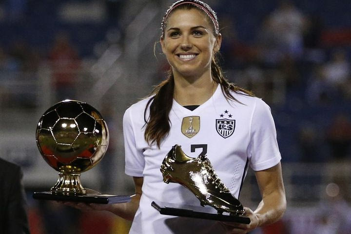 Η Άλεξ Μόργκαν κρέμασε τα παπούτσια της βάζοντας τέλος σε μια σπουδαία καριέρα εντός και εκτός γηπέδων