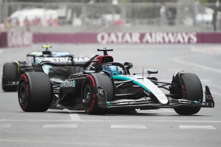 Ράσελ και Λεκλέρ στα 13 χιλιοστά στις τρίτες δοκιμές του Μπακού