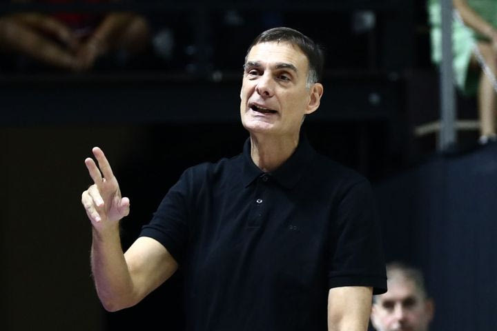Μπαρτζώκας: “Δεν είναι ακόμα σε καλό επίπεδο ο Φουρνιέ, λάθος που έπαιξε 30 λεπτά”