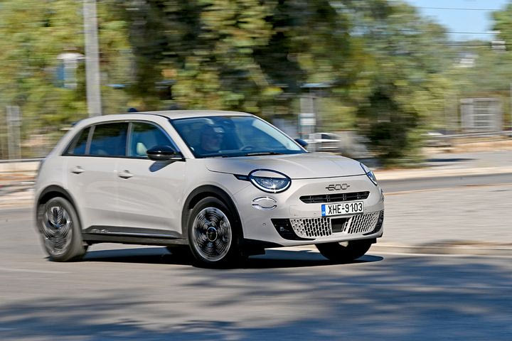 Πρώτη δοκιμή του ολοκαίνουργιου B-SUV, Fiat 600e με τα 400 χιλιόμετρα αυτονομίας