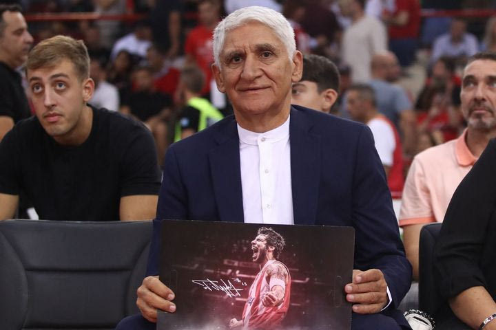 Ο Παναγιώτης Γιαννάκης στο SPORT24 για τον Πρίντεζη: “Ο Γιώργος στο μπάσκετ ήταν ιπτάμενος και τζέντλεμαν”