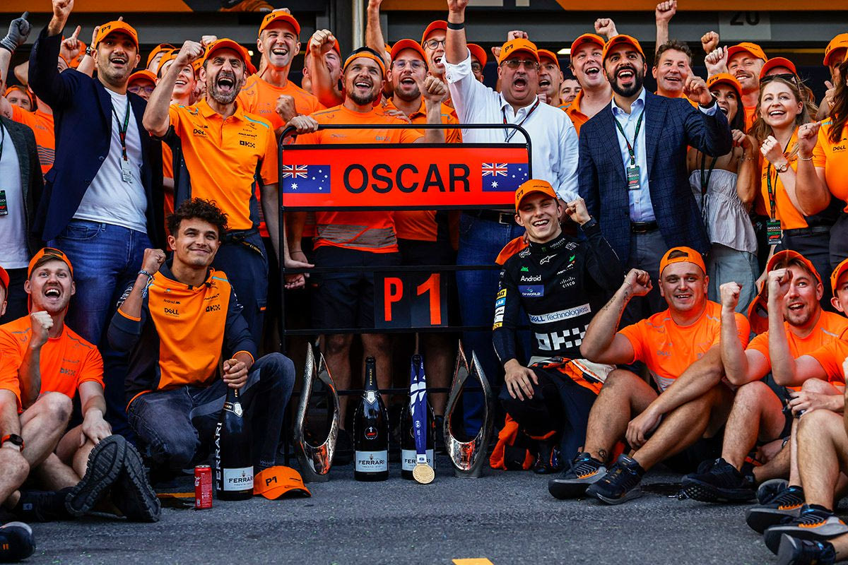 Η McLaren στην κορυφή της F1 μετά από 10 χρόνια - Στέλλα: "Οι Ferrari, RBR ήταν ταχύτερες στο Μπακού"