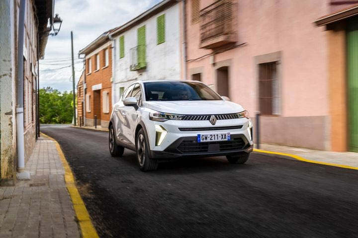 Με αυτή την τιμή, το νέο SUV Renault Captur eco-g 100 που κάνει 1.300 χλμ. με ένα γέμισμα, είναι ασυναγώνιστο
