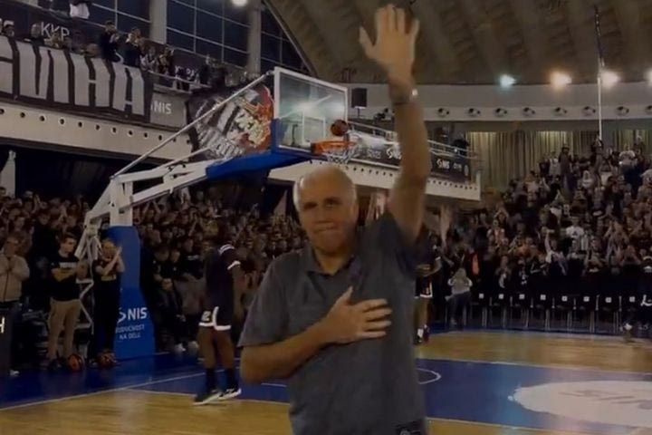 Παρτίζαν: Αποθέωση για τον Ζέλικο Ομπράντοβιτς μέσα σε καυτή ατμόσφαιρα στο φιλικό με την ΑΕΚ Betsson
