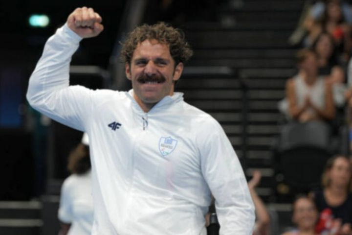 Παραολυμπιακοί Αγώνες: Ο Τσαπατάκης σημαιοφόρος στην Τελετή Λήξης