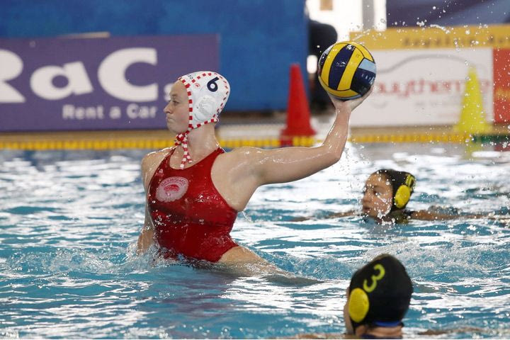 Ολυμπιακός – ΑΕΚ 29-4: Ιδανική πρεμιέρα για τις ερυθρόλευκες με Άντριους και Σάντα να ξεχωρίζουν