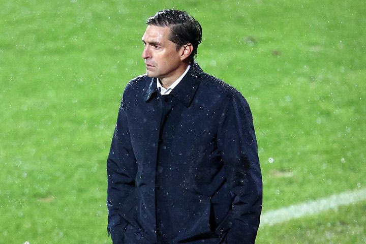 Αλόνσο: “Θα ήταν αδιανόητο να είχαμε το μυαλό στο ντέρμπι της Κυριακής”