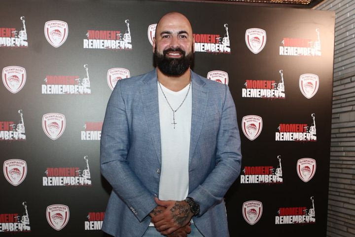 Άντιτς: “Στην Ελλάδα θα πρέπει να χτίσουν άγαλμα στην οικογένεια Αγγελόπουλου”