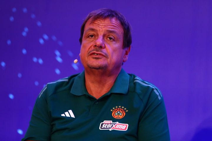 Αταμάν: “Ο προβληματισμός μου είναι αν οι παίκτες μου θα καταλάβουν ότι τελείωσε η περσινή σεζόν”