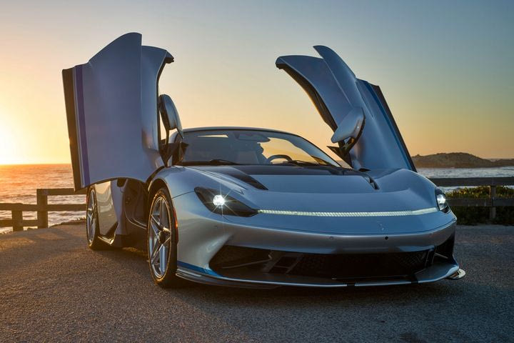 Αυτό είναι το νέο hypercar του Μάικλ Τζόρνταν με τους 1.900 ίππους και την τιμή που ξεπερνά τα 2 εκατομμύρια ευρώ