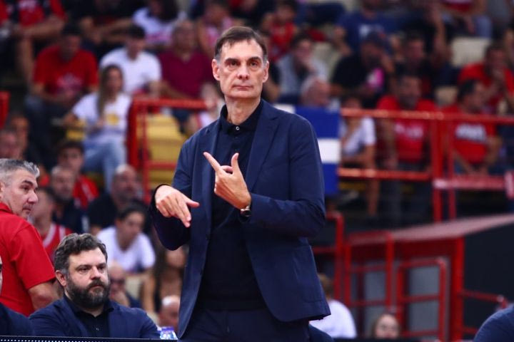 Μπαρτζώκας: “Δεν ξέρω τι γράφεται και δεν με ενδιαφέρει, φίλοι μου μου στέλνουν μηνύματα συμπαράστασης”